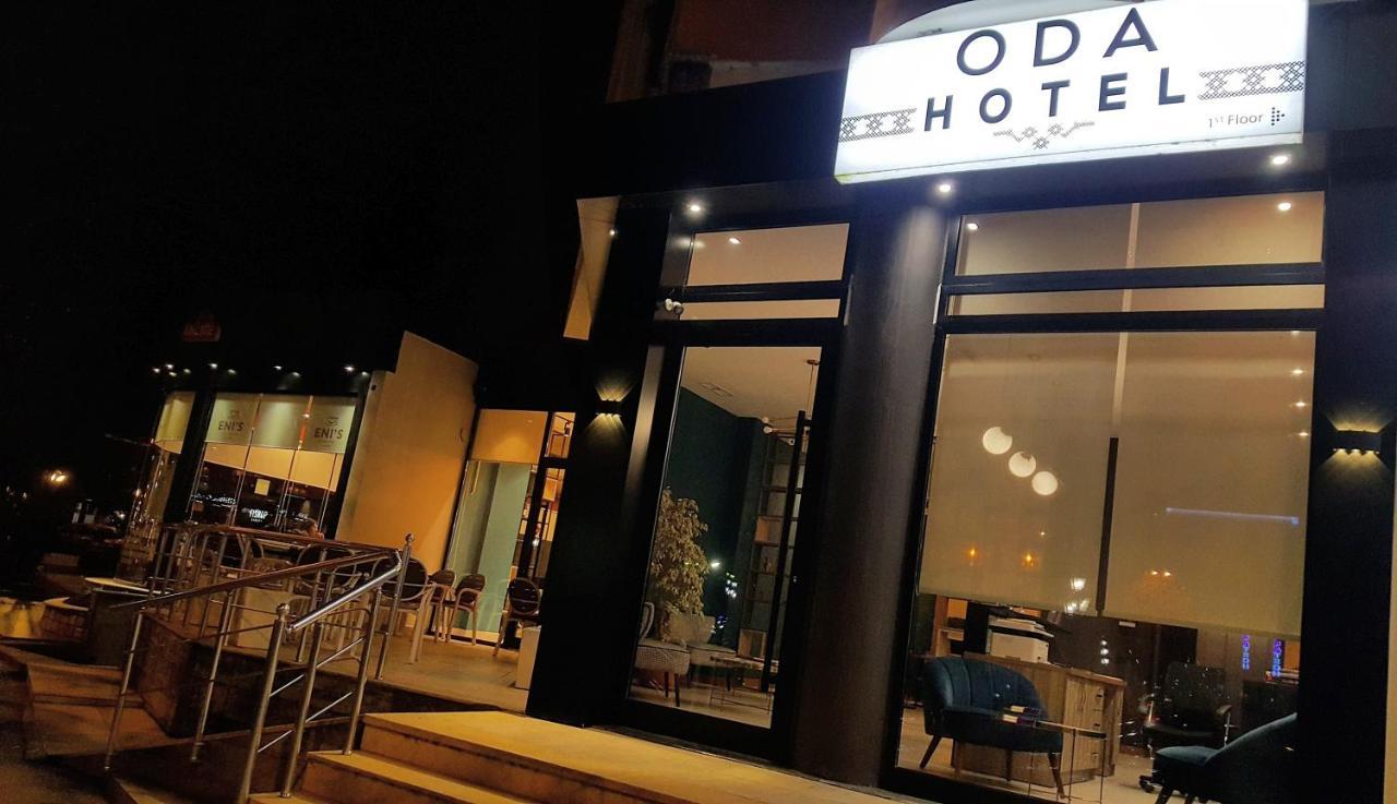 Oda Hotel Tirana Exterior foto